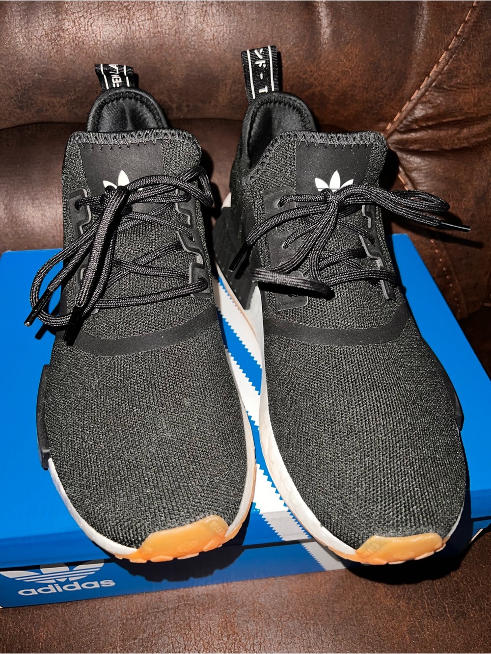 Adidas NMD R1 - Picture 2 of 5